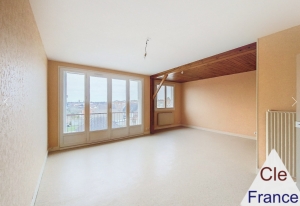 Beautiful Fully Renovated Apartment