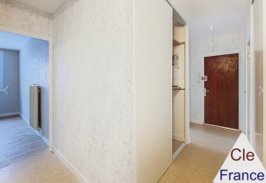 Beautiful Fully Renovated Apartment