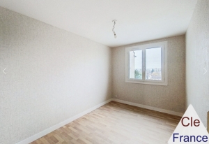 Beautiful Fully Renovated Apartment