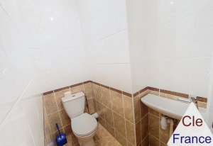 Beautiful Fully Renovated Apartment