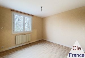 Beautiful Fully Renovated Apartment
