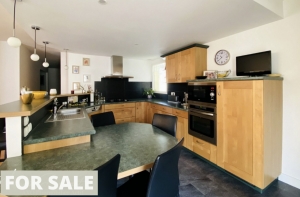 Contemporary Detached House by the Coast