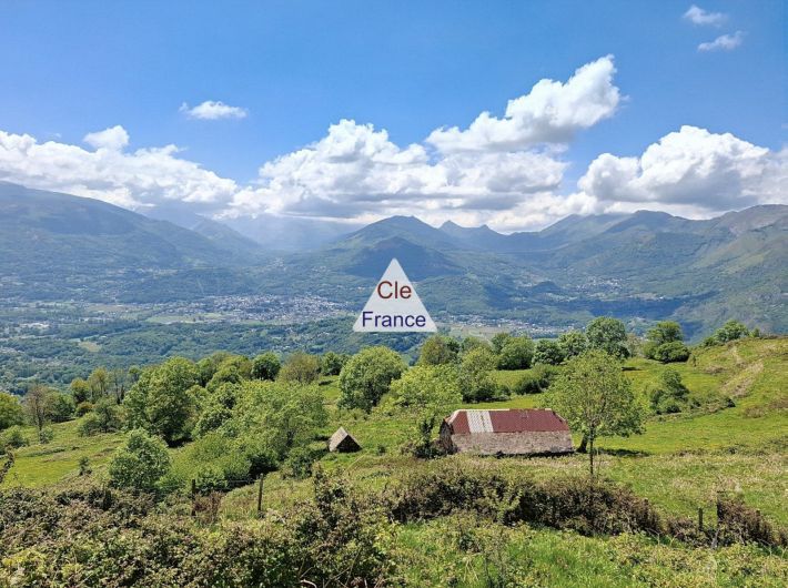 Fairytale Barn to Renovate in Beautiful Location