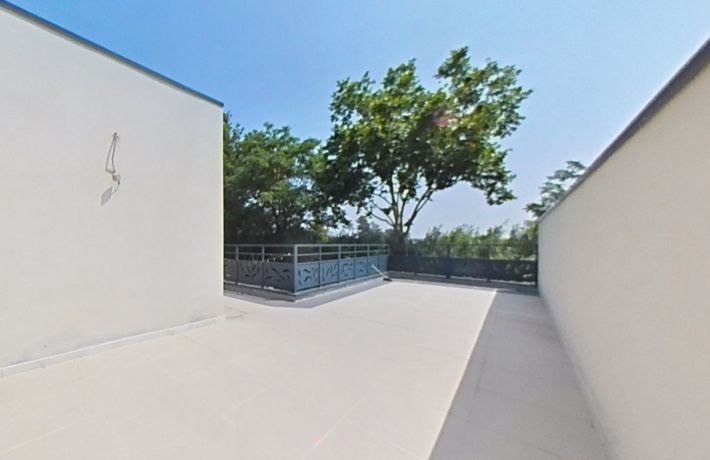 Contemporary Detached House