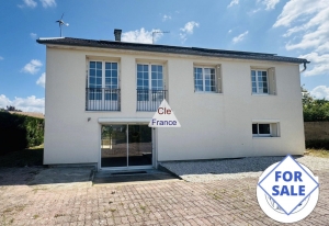 Beautiful Detached House, Fully Renovated