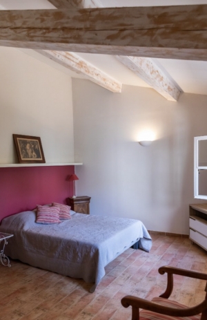 Detached Country House with Swimming Pool