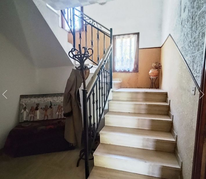 Detached Villa with Character