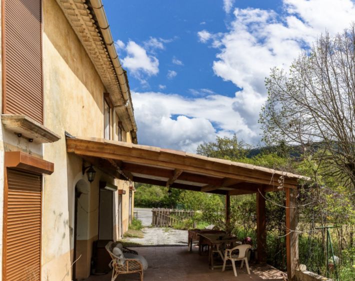 Main House and Former Water Mill in Lovely Setting