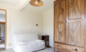 Main House and Former Water Mill in Lovely Setting