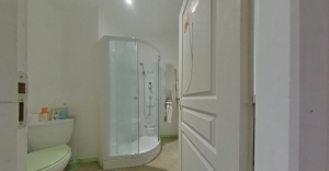 Lovely Fully Renovated House with Garage