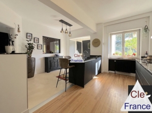 Apartment Overlooking the Botanical Garden