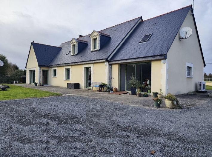 Detached Country House with Open Views