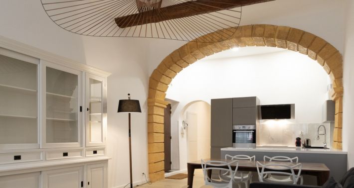 Apartment in Heart of Historic District