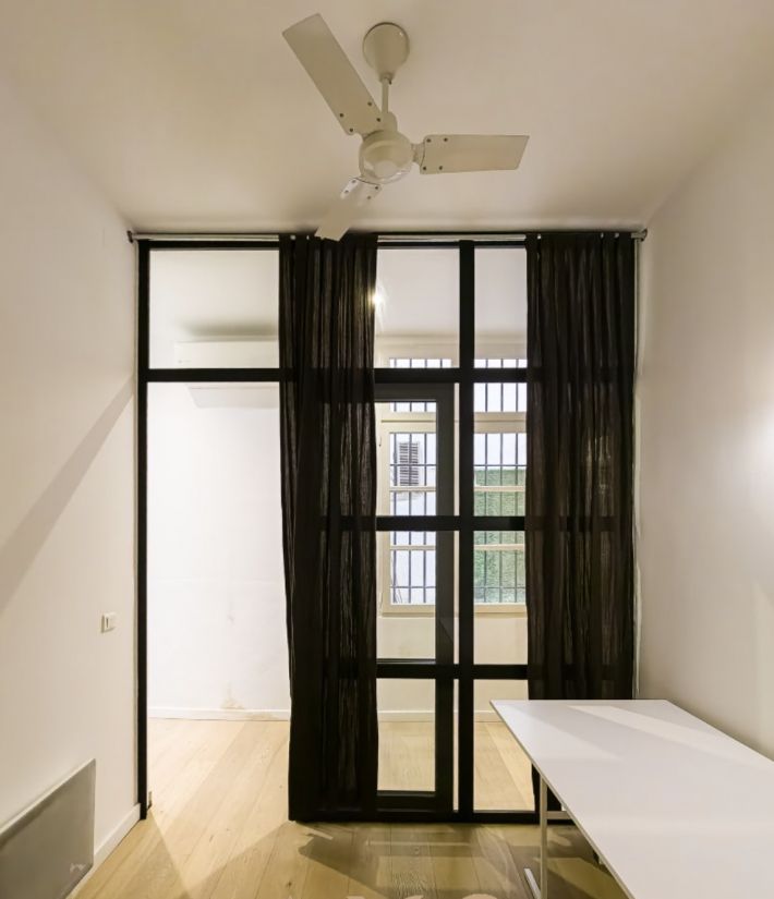 Apartment in Heart of Historic District