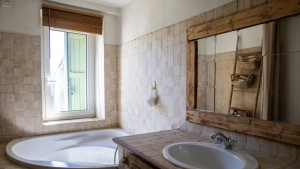 Delightful Town House with Lovely Garden