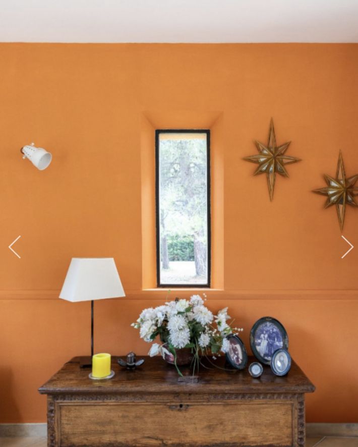 Detached Villa with Swimming Pool