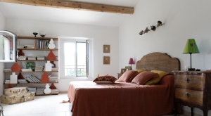 Detached Villa with Swimming Pool