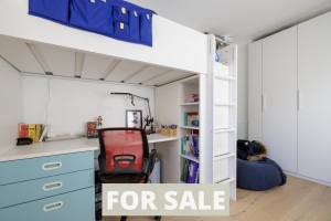 Lovely Apartment in Heart of Town