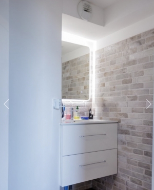 Upscale House with view of the Sainte-Victoire Mountain