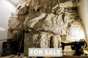 Upscale House with view of the Sainte-Victoire Mountain