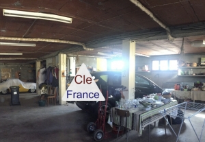 Detached House with Conservatory and Garden