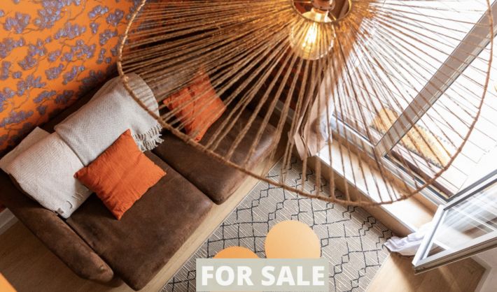 Apartment with South-West Facing Terrace