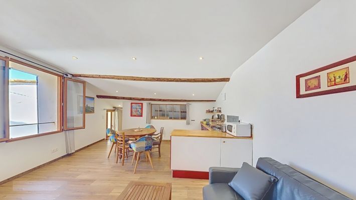 Converted Loft with Garage and Workshop