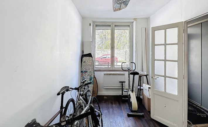 Village House with Garden, Ideal Holiday Home