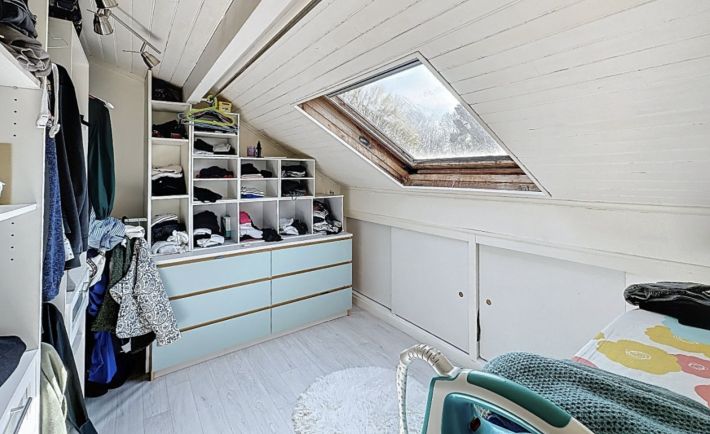 Village House with Garden, Ideal Holiday Home