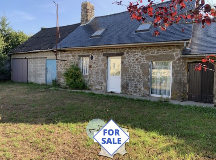 Country House in Quiet Rural Hamlet