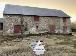Beautiful Country House with Outbuilding