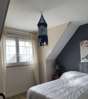 Large Detached Family Home with Garden