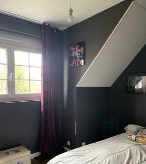 Large Detached Family Home with Garden