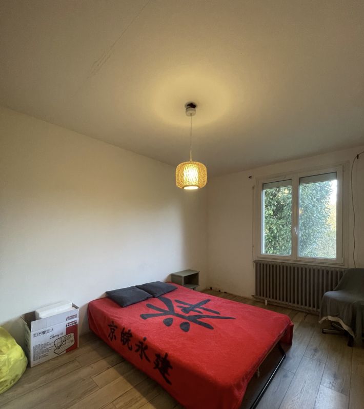 Main Photo