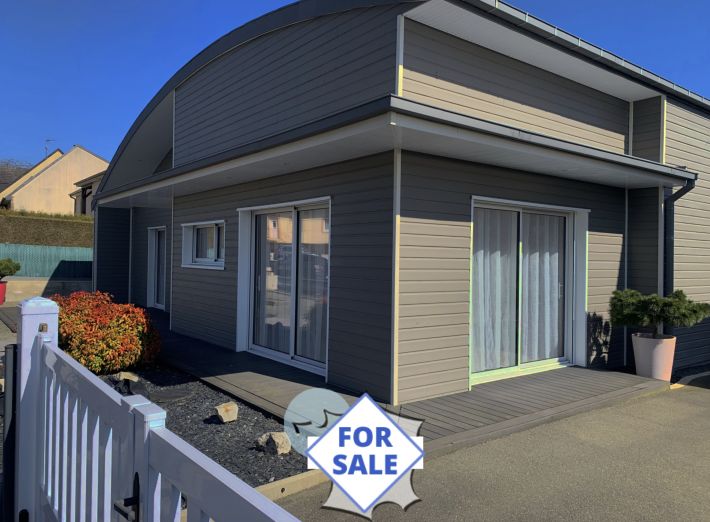 Uber Contemporary Detached House