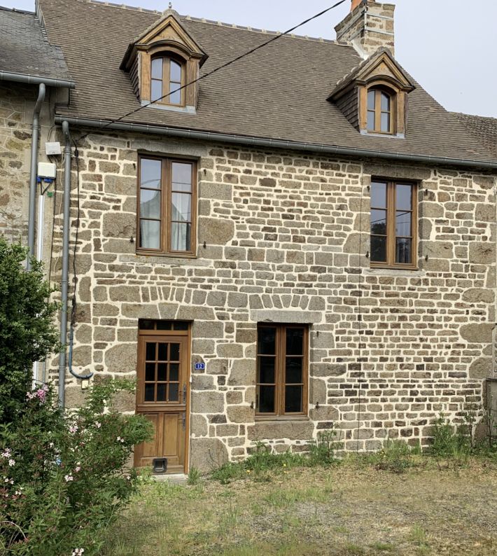Pretty House with Many Beautiful Features