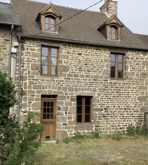 Pretty House with Many Beautiful Features