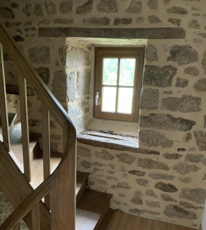 Pretty House with Many Beautiful Features