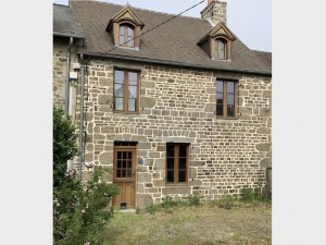 Pretty House with Many Beautiful Features