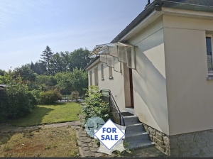 Detached House with Garden