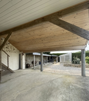 Stunning Detached Country House with Open Views