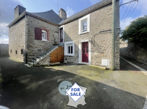 Detached House with Garden