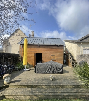 Detached House with Garden