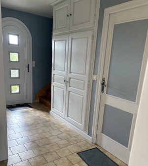 Detached House with Landscaped Garden