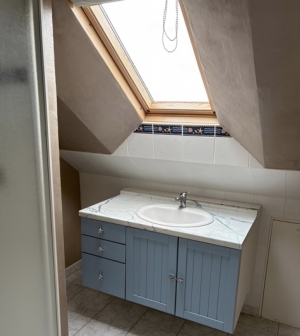 Detached House with Landscaped Garden