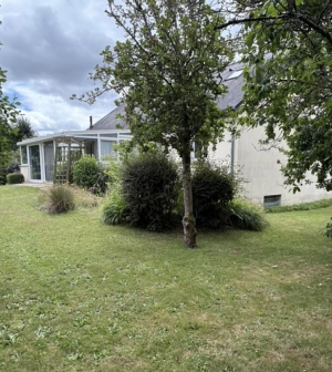 Detached House with Landscaped Garden