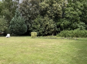 Detached House with Landscaped Garden