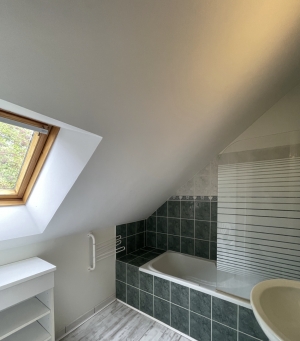 Detached Country House with Garden