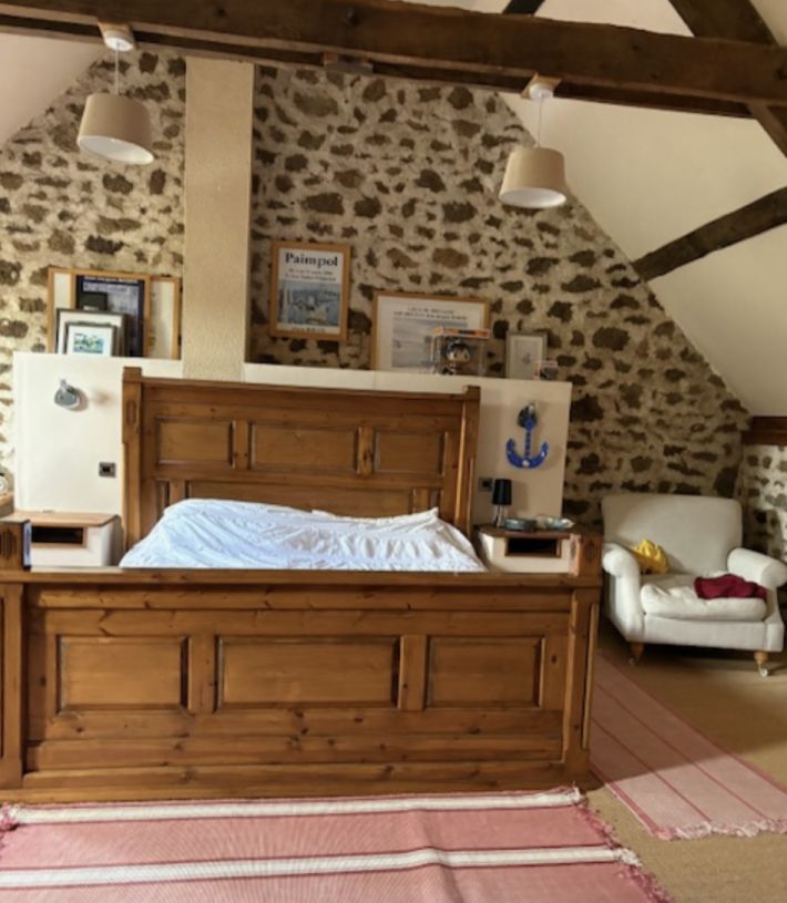 Detached Country Longere Style Property with Open Views