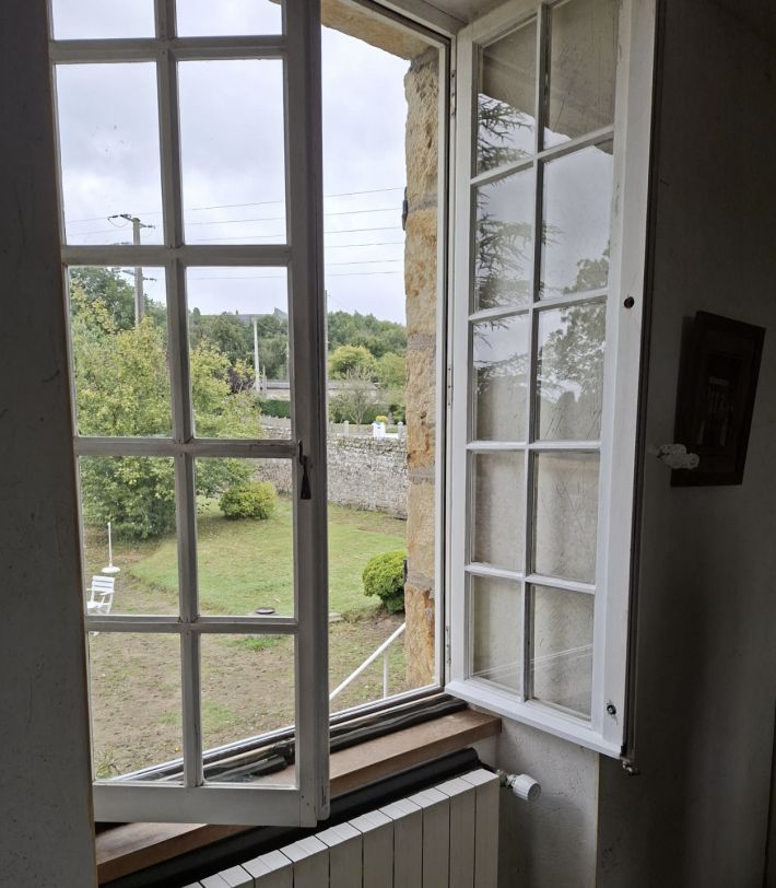 Detached Longere House with Outbuildings